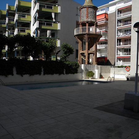 Apartamentos Varadero Arysal Salou Exterior photo
