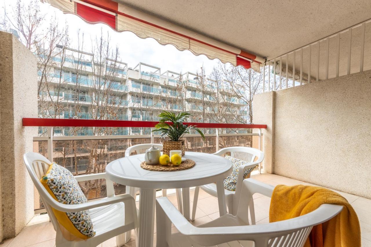 Apartamentos Varadero Arysal Salou Exterior photo