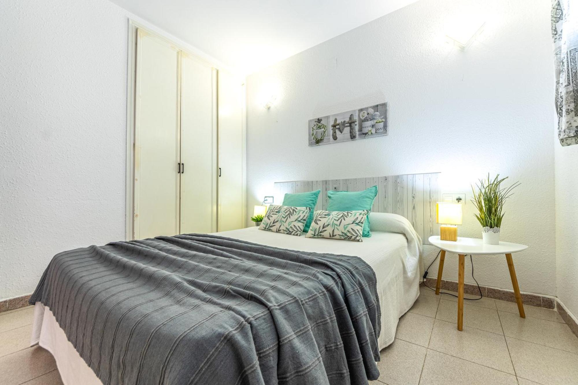 Apartamentos Varadero Arysal Salou Exterior photo