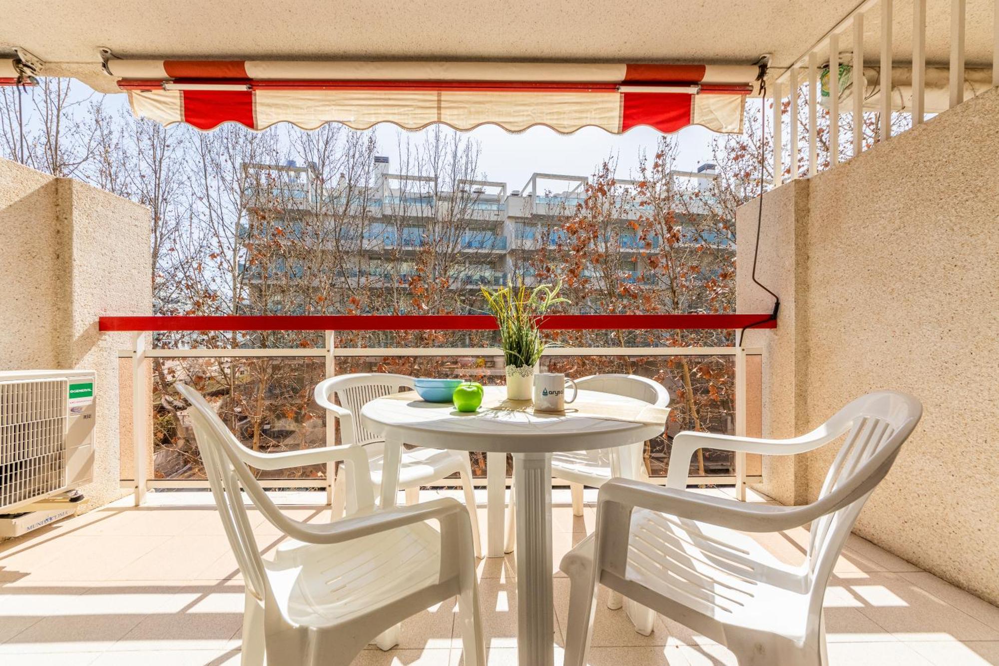 Apartamentos Varadero Arysal Salou Exterior photo